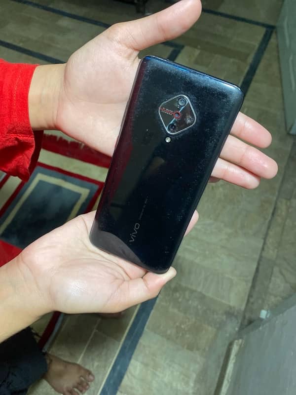 Vivo s1 pro 10 by 8 condition with box @ charger local 2