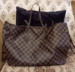 original Louis Vuitton Bag box is missing