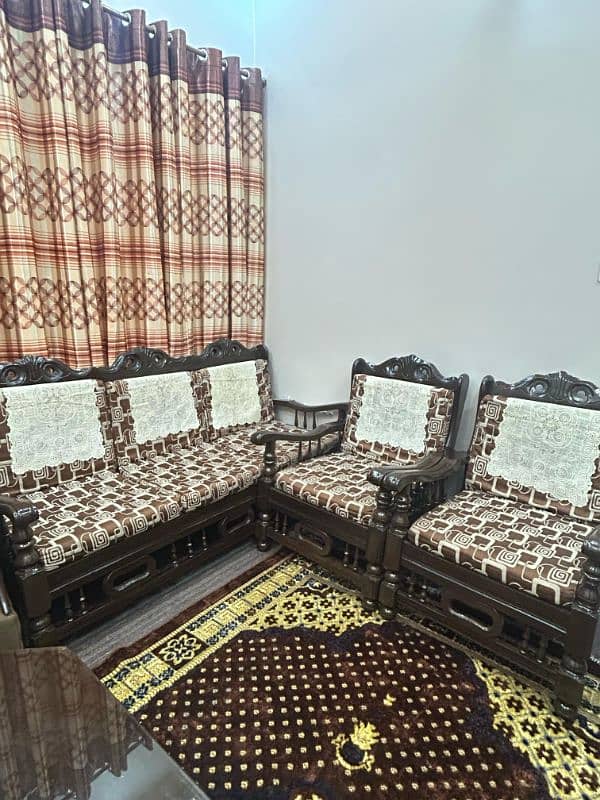 neat and clean original wood ka banye howwye ha 1