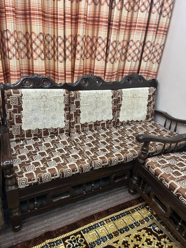 neat and clean original wood ka banye howwye ha 2