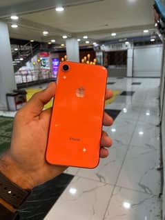 iphone XR 10/10condtion