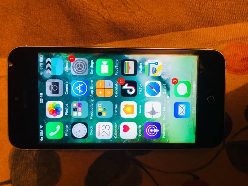 Iphone 5 Total original Offical Pta approved whatapp 03007464143 0