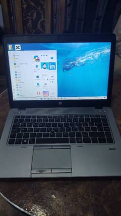 HP Elitebook G2 | 5th Gen i5 | 8 GB Ram / 512 GB SSD