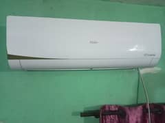 Haier DC inverter 1 Ton(ORIGINAL condition)