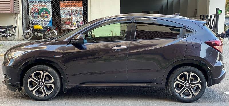 Honda Vezel 2015 3