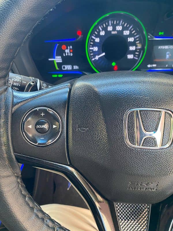 Honda Vezel 2015 15