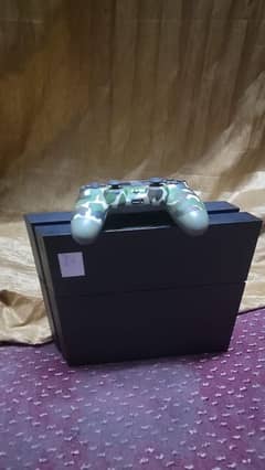 Sony play station 4 500 gb 1 controller wireless