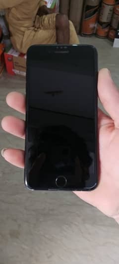 I phone 7 plus Black colour  128gb factory unlock  Sim time available