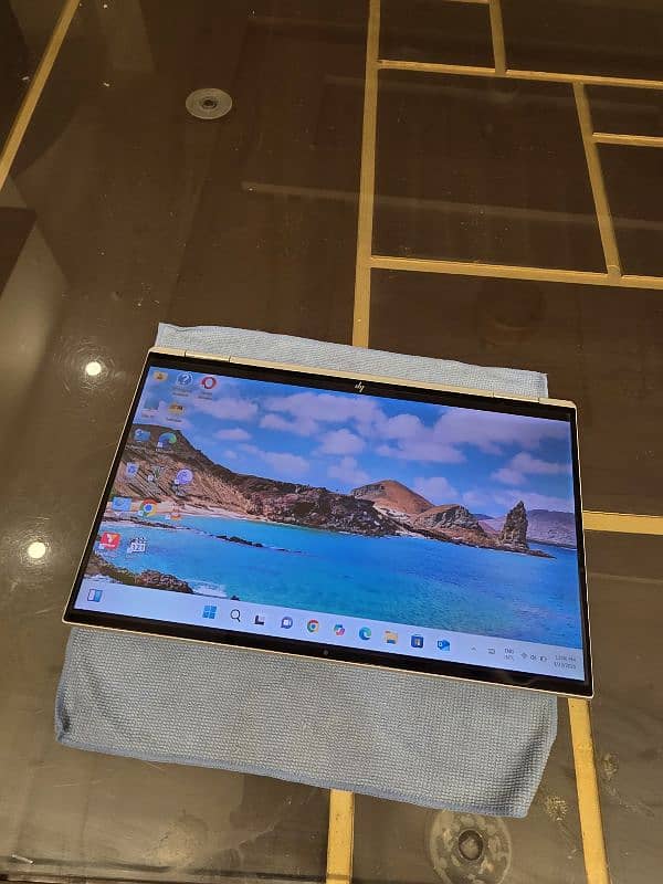 HP EliteBook x360 1030 G7 Notebook PC , 9