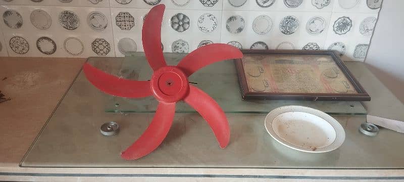 fan . 12 volt solar 0