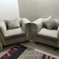 sofa set just 2 month used