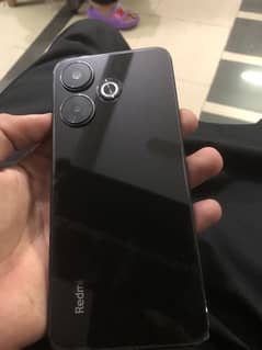 Redmi 13 8/128 with box only glass break