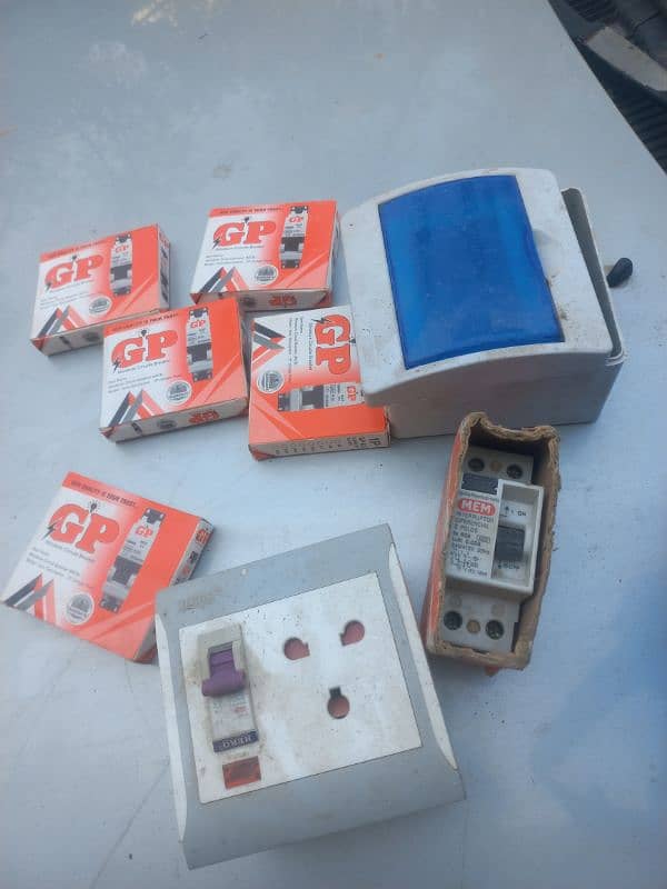 Button breaker 2