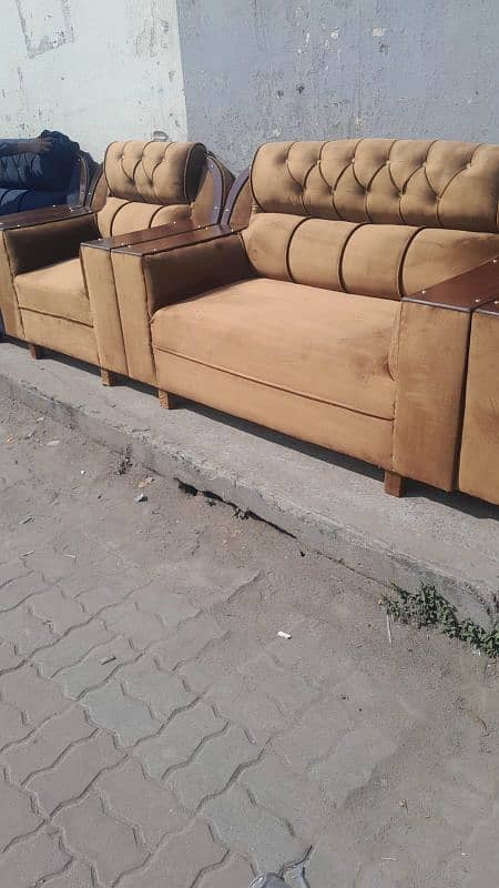 sofa set big bossss 3. . . 2. . . . 1. . . 6 seter 11