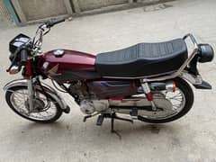 Shad Bagh Lahore - Honda CD125 2023 - Excellent Condition - Good Price