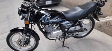 Suzuki Gs150 SE model 2022 black lush