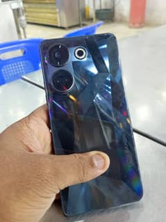 Tecno camon 20 8/256 with box