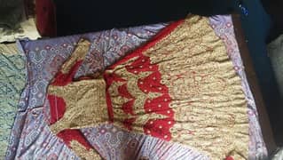 Bridal red color lehnga with chunri