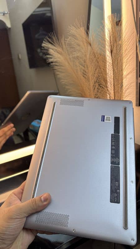 HP EliteBook Folio 6