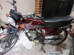 Honda 125 Good Condition RED