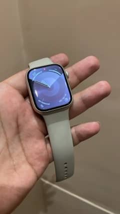 Apple watch series 9 starlight colour