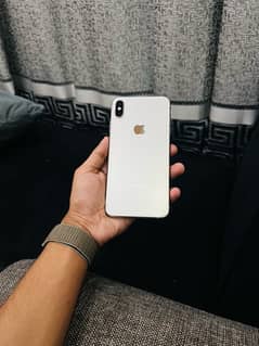 IPHONE XSMAX (256GB)