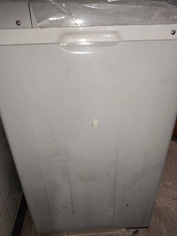 LG Washing Machine WP-1050RS 2