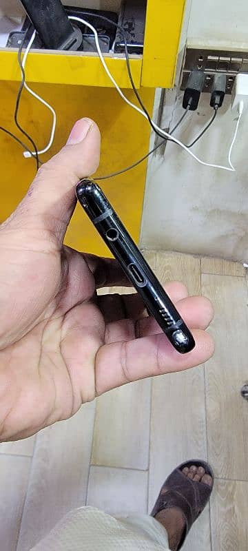 Samsung Note8 Fresh Pta Aproved dualsim 3