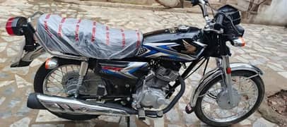 Honda 125 Black Applied for Urgent sale