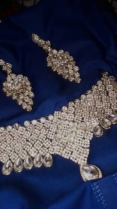 heavy shiney classy jewelry set