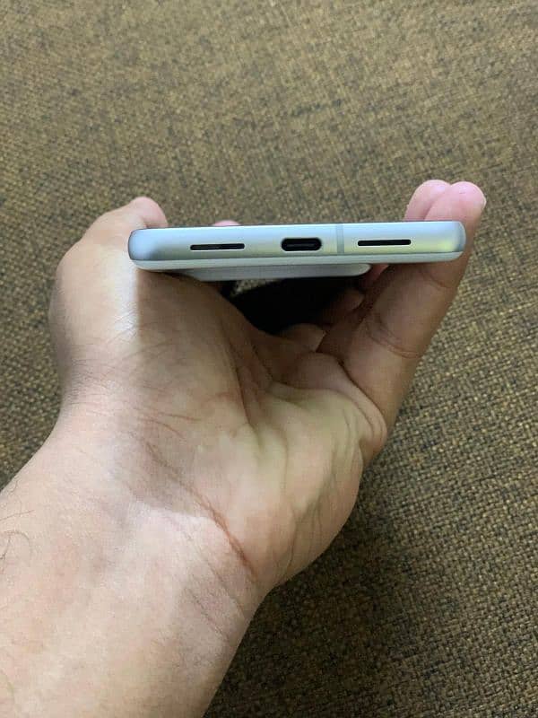 Google pixel 7 5