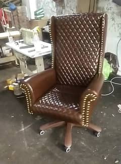 Fresh brended chair new availeble in with stock