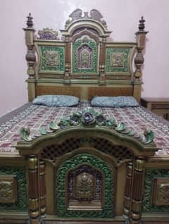 Chinoti bed set with Deco paint