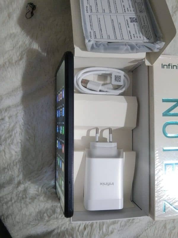 infinix note 12 Black Complete box 128GB 0