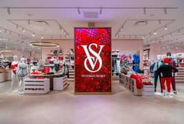 Female staff required in Victoria secret