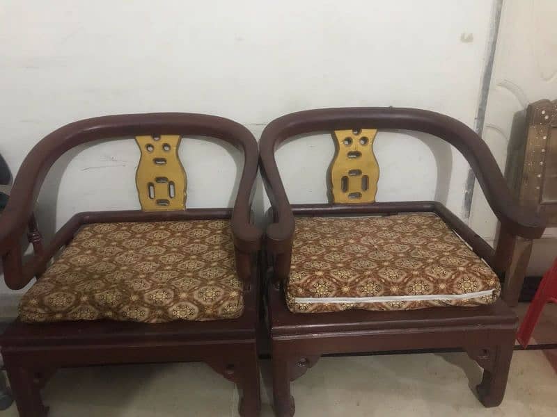 Sofa set for sell 1