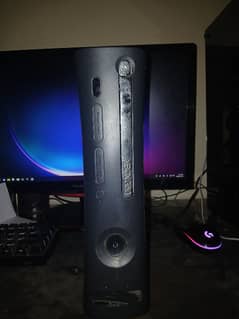 XBOX 360 WITH 2 CONTROLLERS