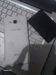 Samsung Galaxy J7 (2015)