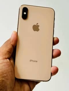 iPhone xs 64 gb golden colour with box 3 month sim work .