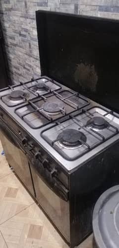 5 burner gas stove available for sale