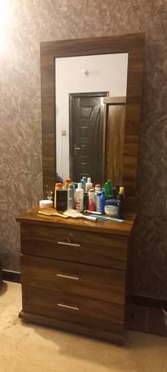 Wooden Dressing Table