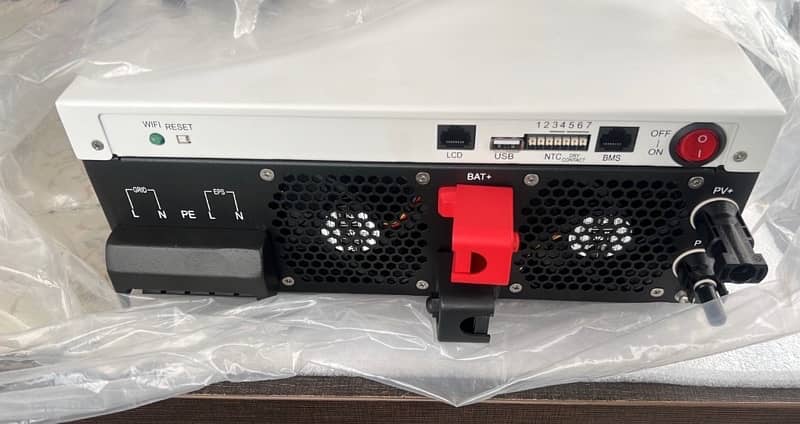 Solar Inverter 3 kw PV 3600 brand New ready Stock 5