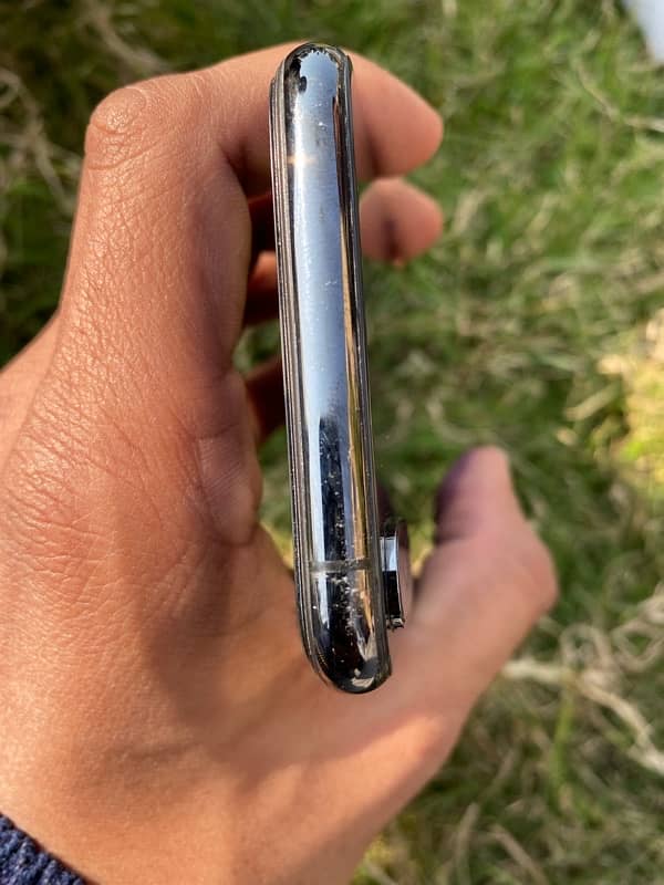 IPhone XS 64GB PTA approved 62000 4