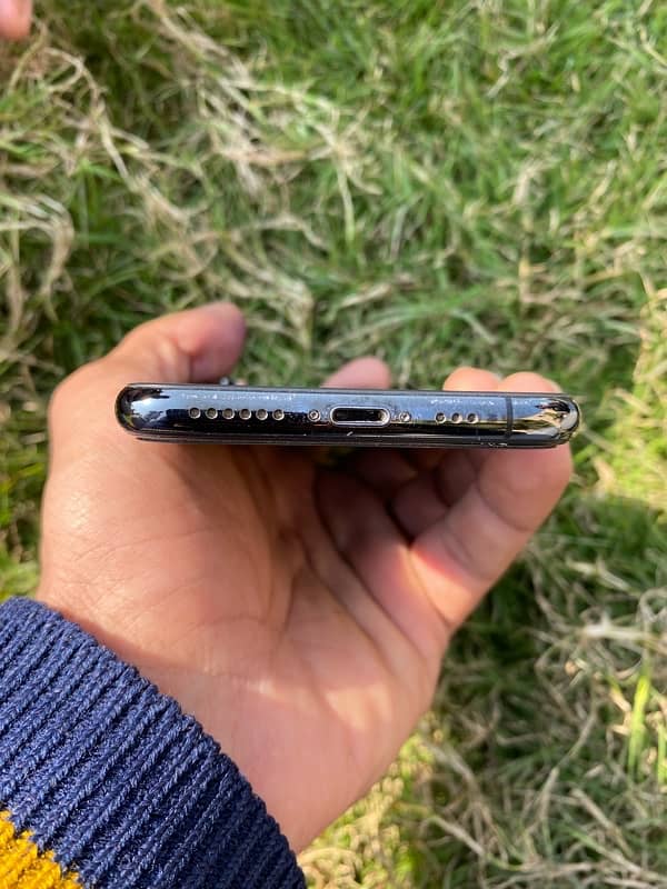 IPhone XS 64GB PTA approved 62000 5