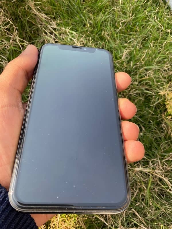 IPhone XS 64GB PTA approved 62000 6