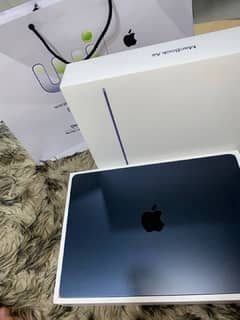 Macbook Air M2 256GB/8GB