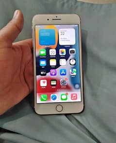 iphone 7 puls 128 GB my WhatsApp number 0346-4593804