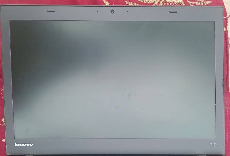 Laptop Lenovo ThinkPad Model T440 - Gen Core i5, RAM 8GB, SSD 256GB 2