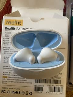 Realfit f2 earbuds