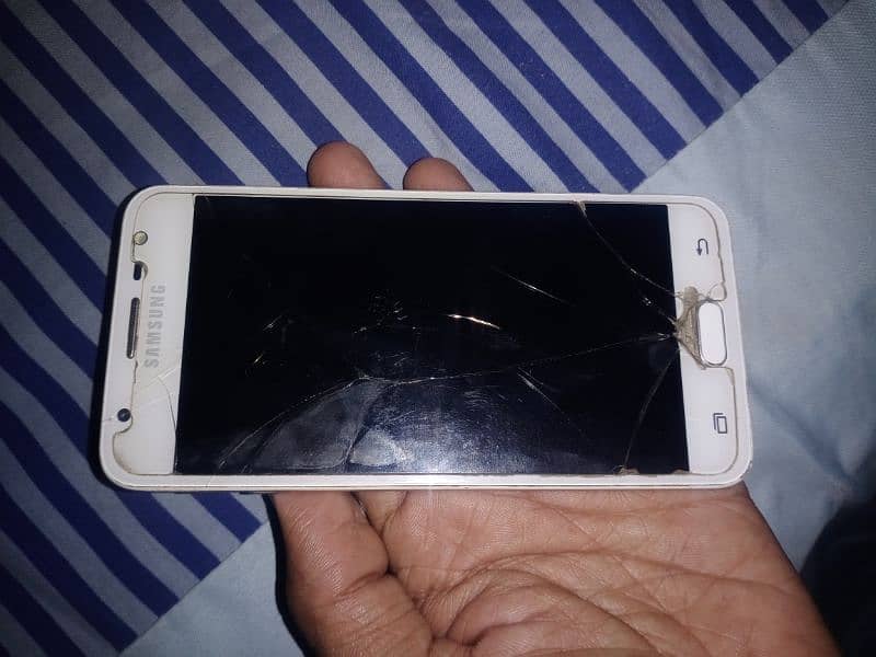 Samsung On5 for Sale 4
